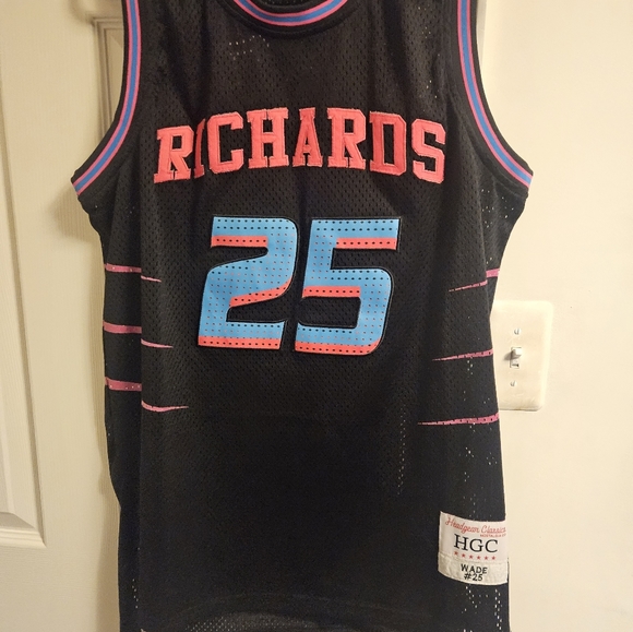 HGC Dwayne Wade Richards High School Jersey - Picture 4 of 4